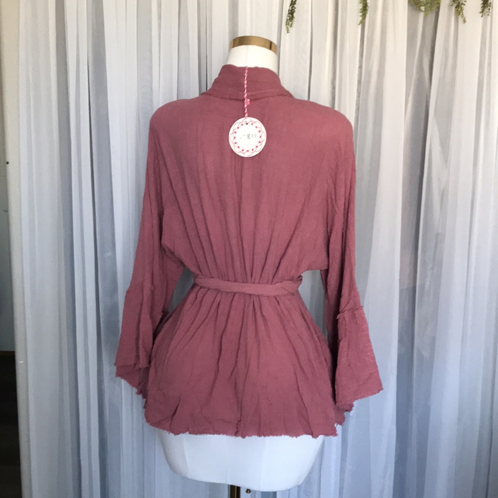 Umgee Textured Mauve Distressed Kimono Robe - Picture 6 of 8